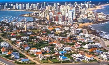 PUNTA DEL ESTE City tour “4 hours” ( Private tour )